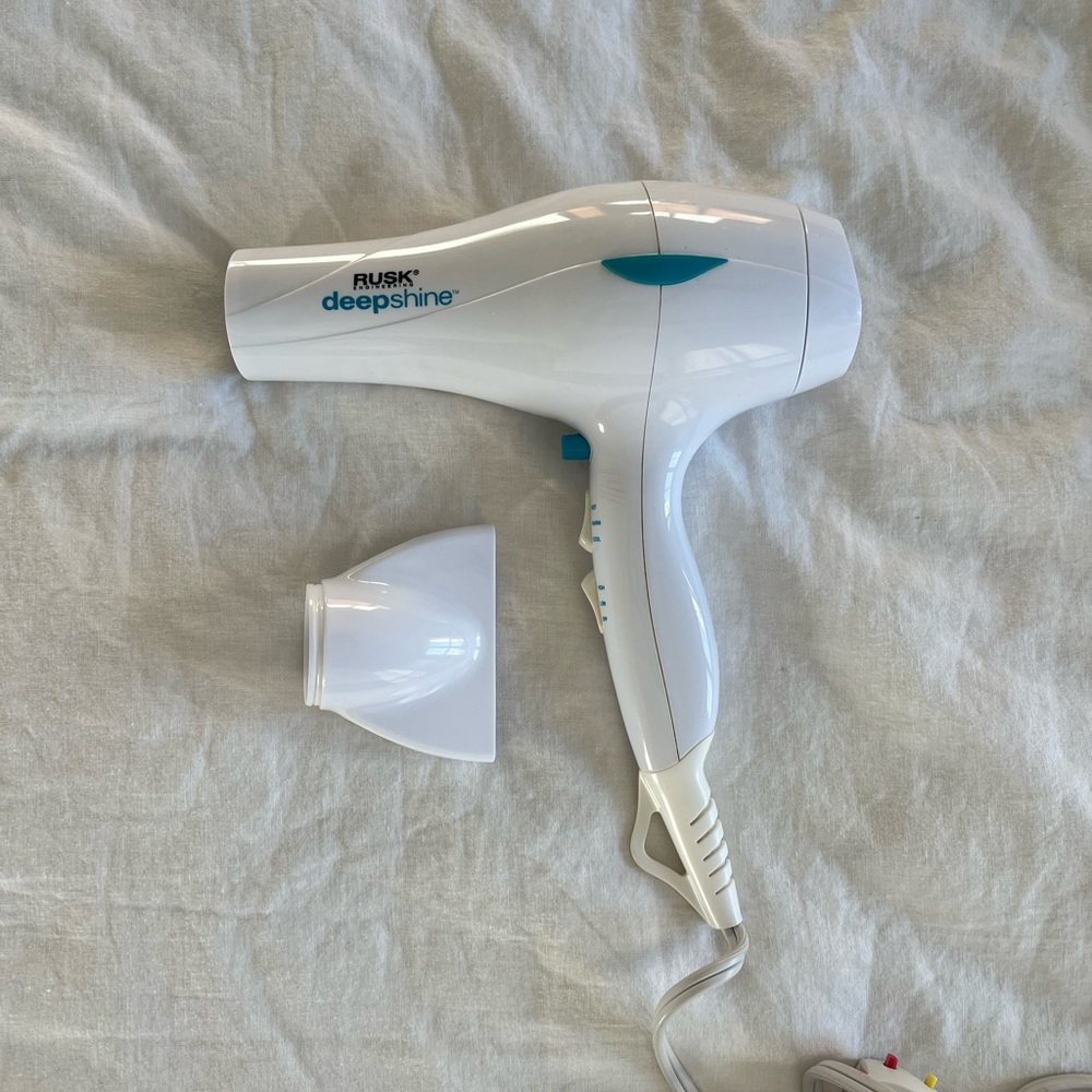 Rusk Deep Shine Blow Drier